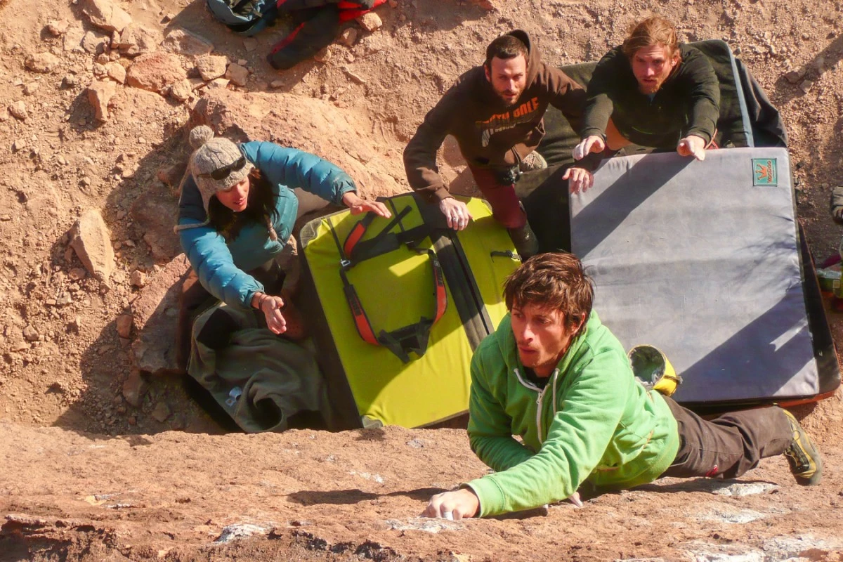 Best Budget Climbing Chalk: Top Affordable Picks 2026