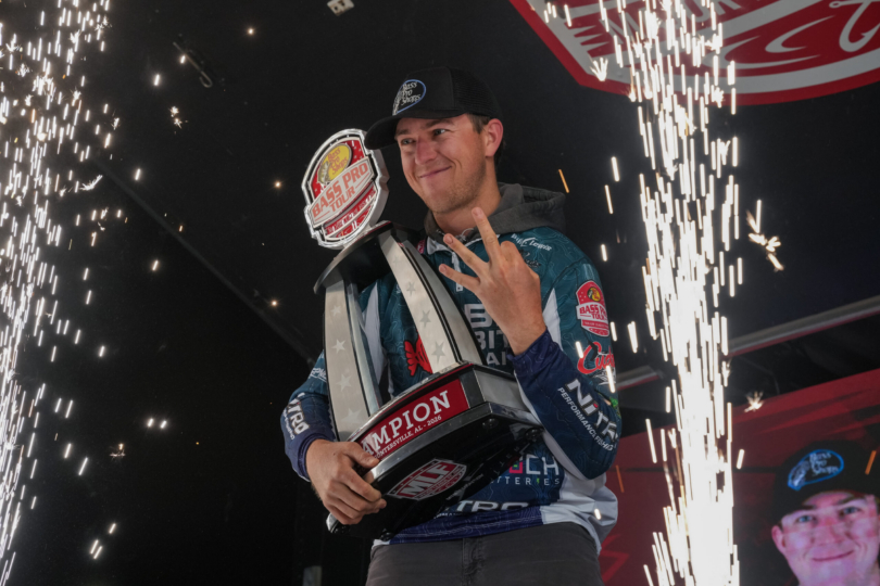 Lake Guntersville Fishing: Tech vs. Tradition