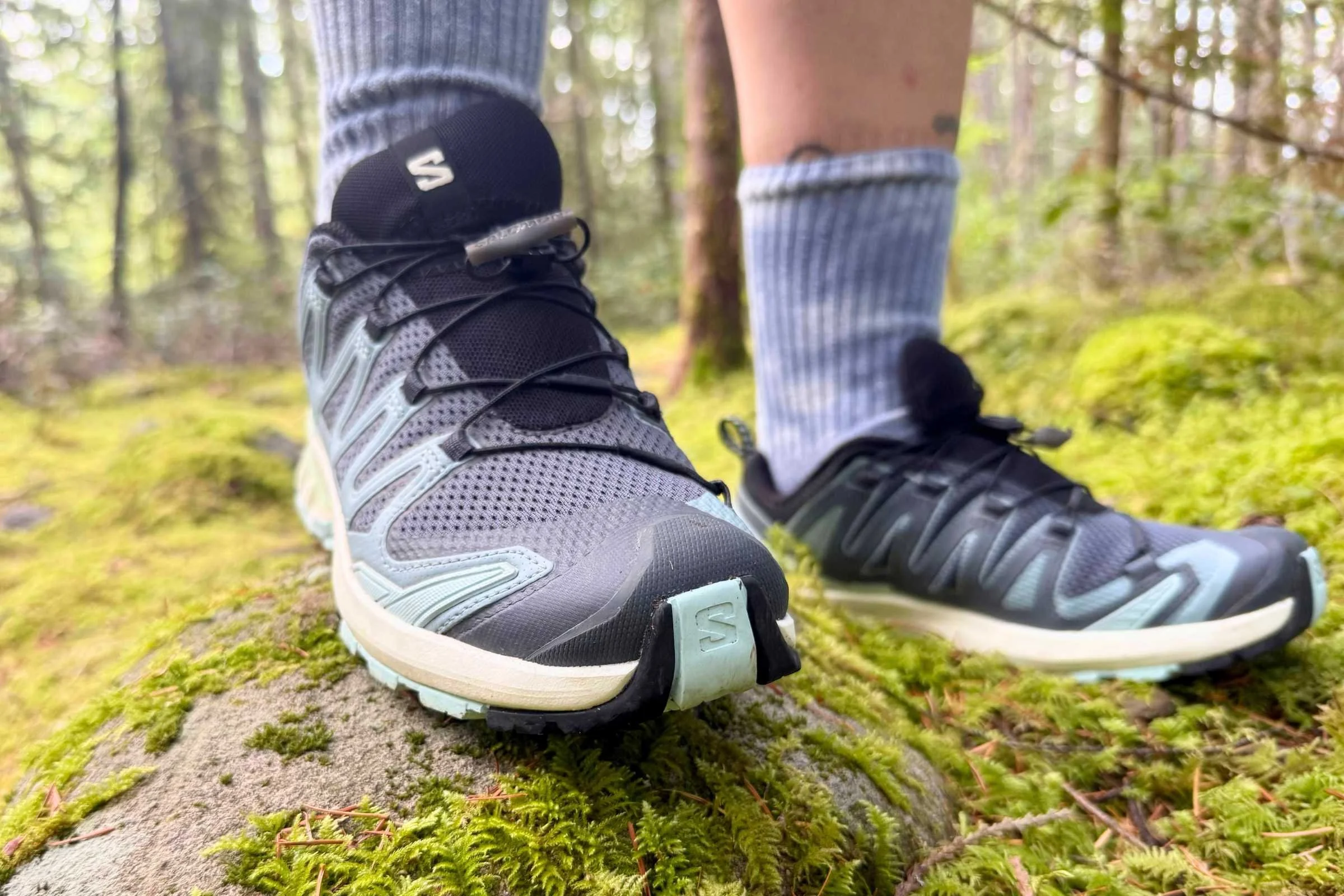 Close-up of the heavy-duty rubber toe cap on the Salomon XA Pro 3D V9.