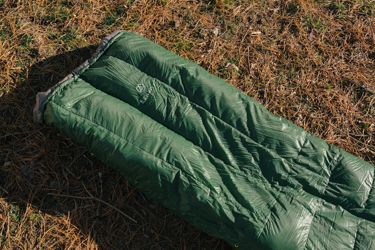 A Zenbivy quilt system integrated with a sleeping pad.