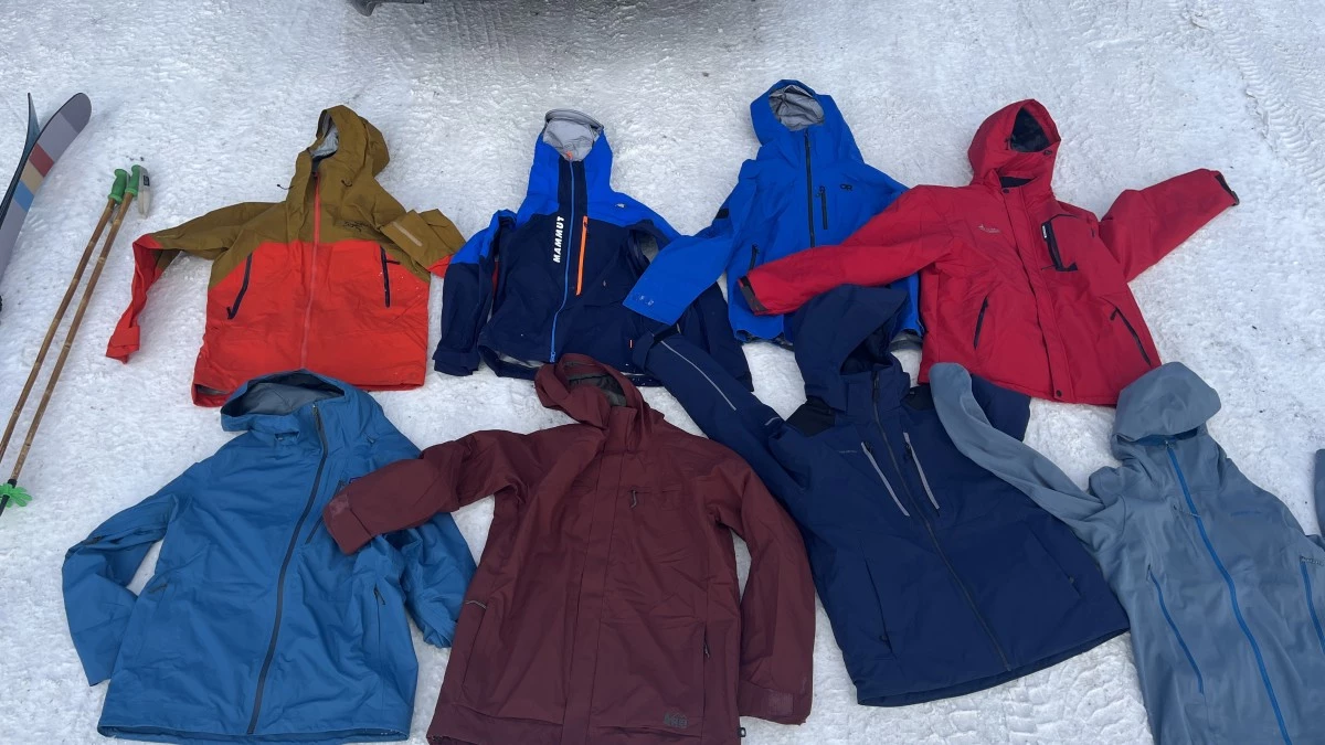 14 Best Men's Ski Jackets of 2026: Expert Reviews